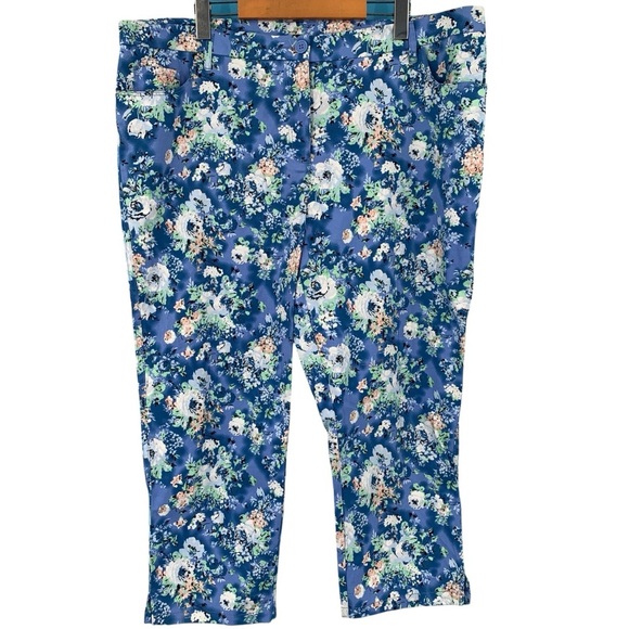 Penningtons Pants Womens 18/20 Blue White Floral Print Capri Cropped Soft New - Picture 1 of 7